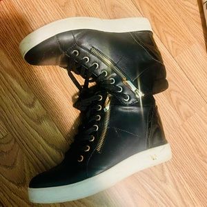 To big for me , it is in good shape